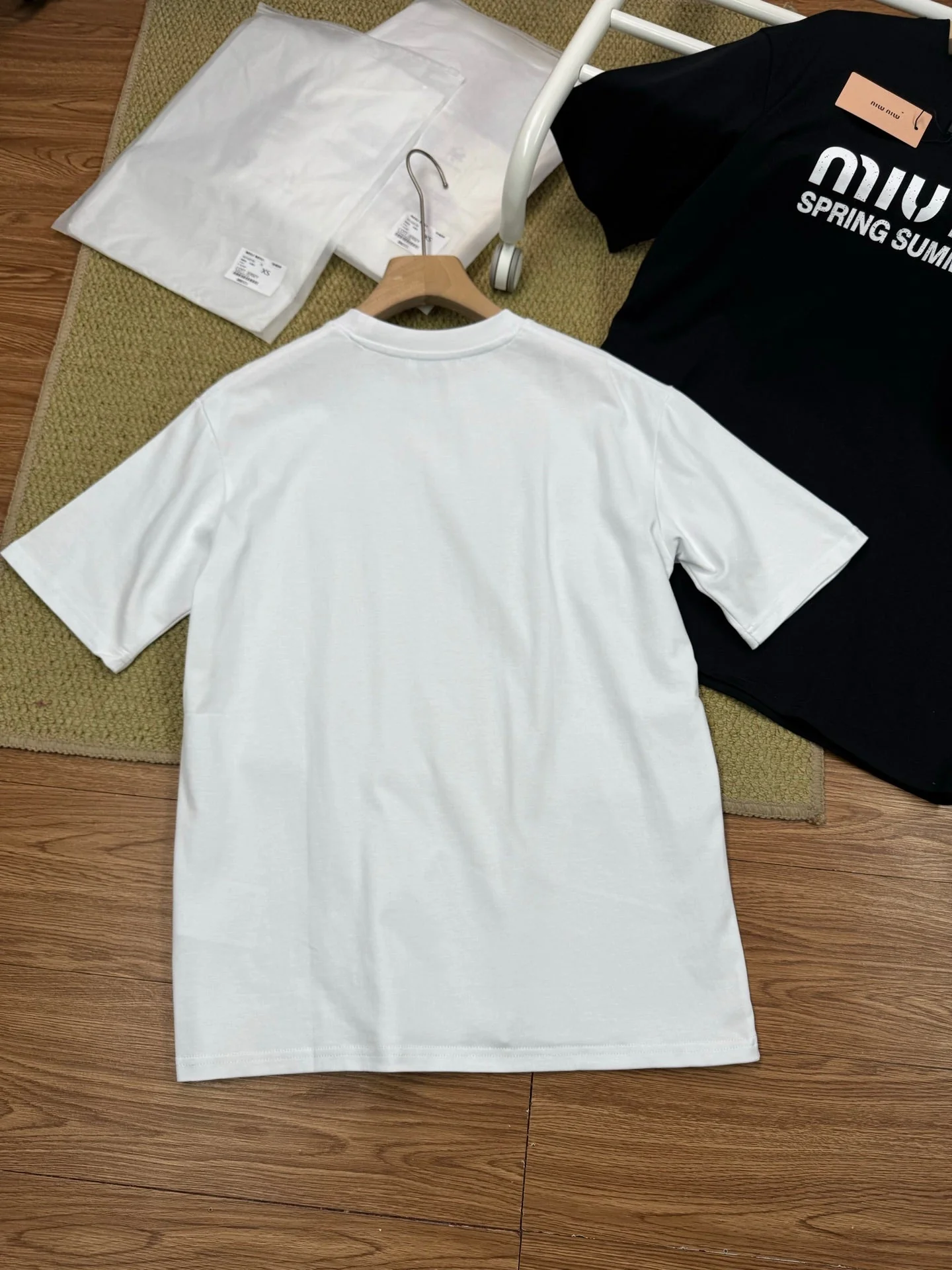 2 color fashion t shirt 1994 2 color fashion t shirt 1994