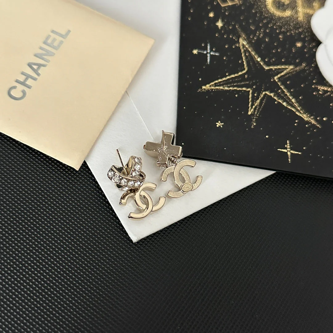 new fashion elegant earrings new fashion elegant earrings