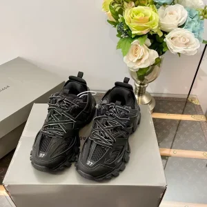 Trainer Sneaker import placeholder for 25493