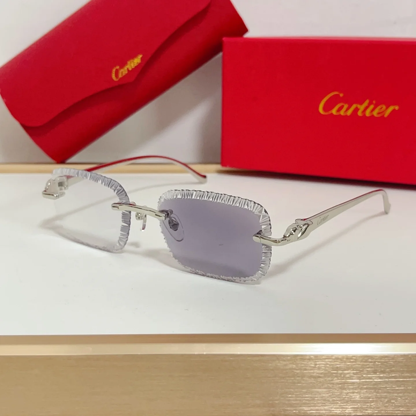 black panther series diamond cut lenses will change color under ultraviolet light black panther series diamond cut lenses will change color under ultraviolet light
