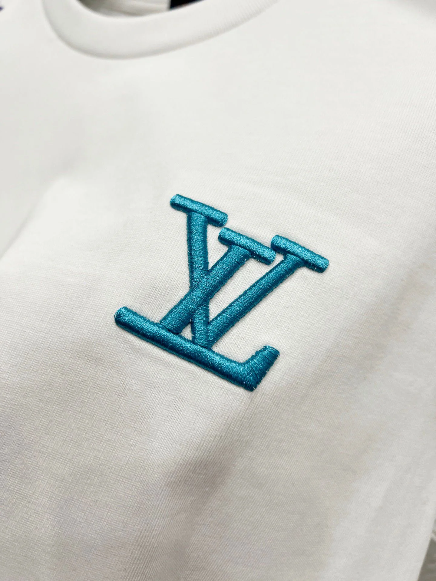 letter 2 color fashion t shirt 090101 letter 2 color fashion t shirt 090101