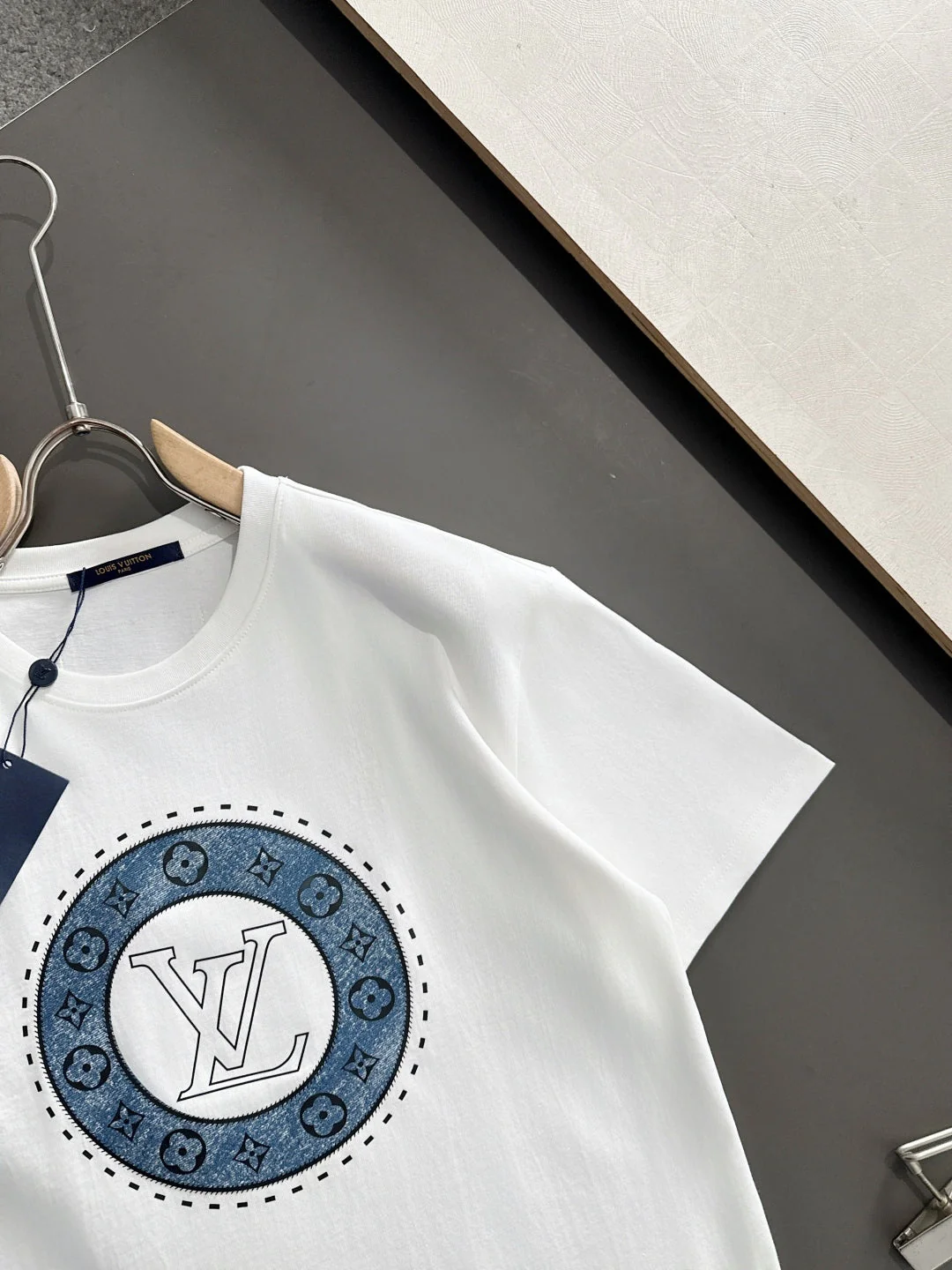 2 color fashion t shirt 2 color fashion t shirt