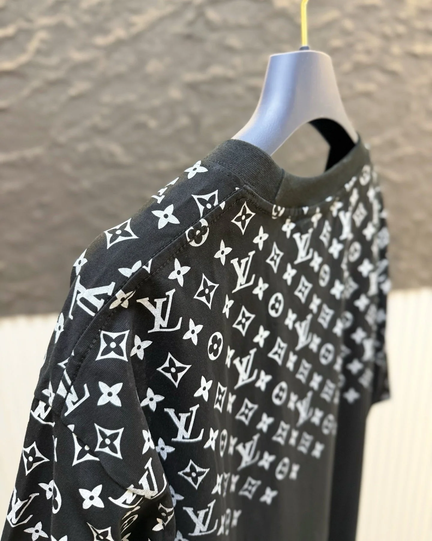 gradient print t shirt gradient print t shirt