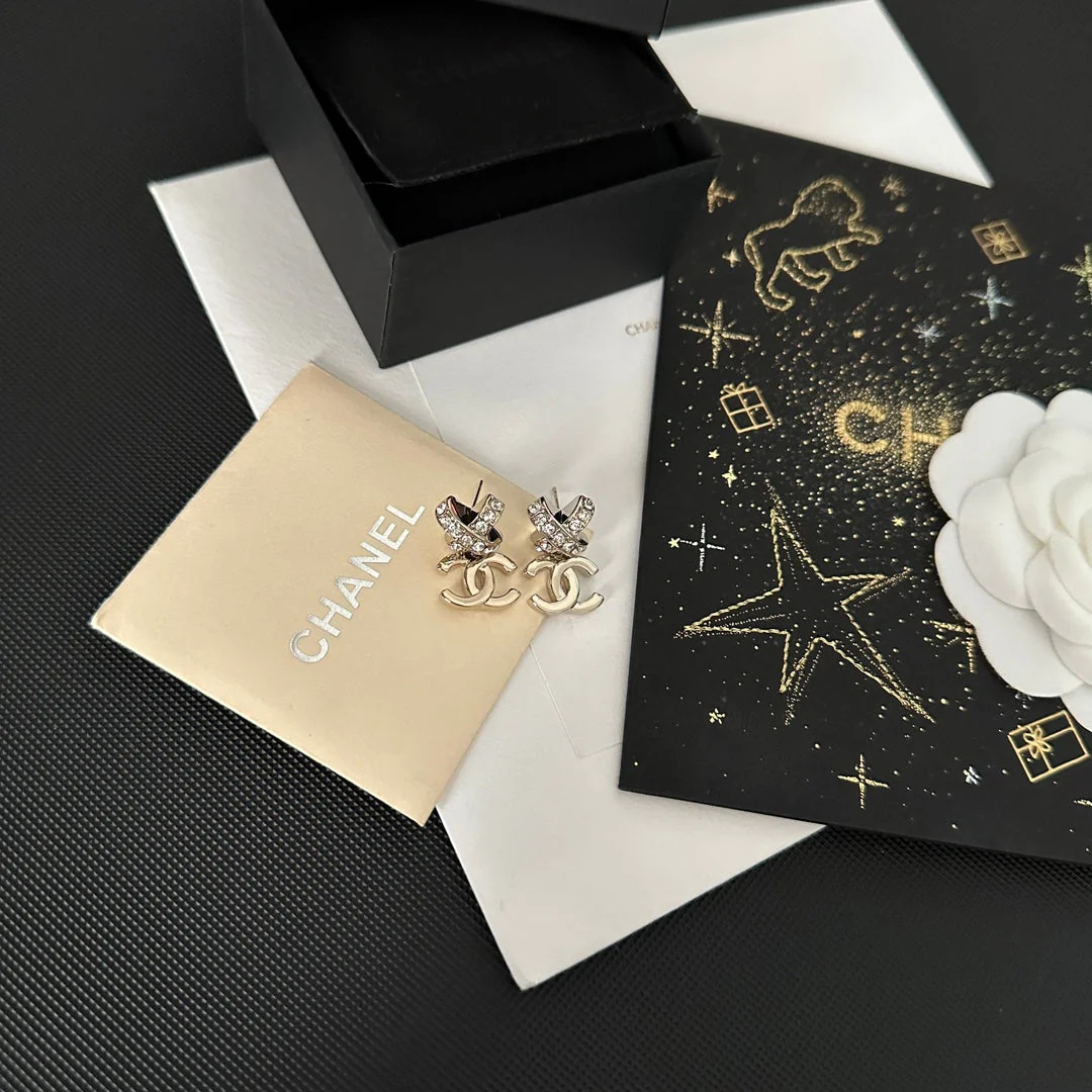 new fashion elegant earrings new fashion elegant earrings