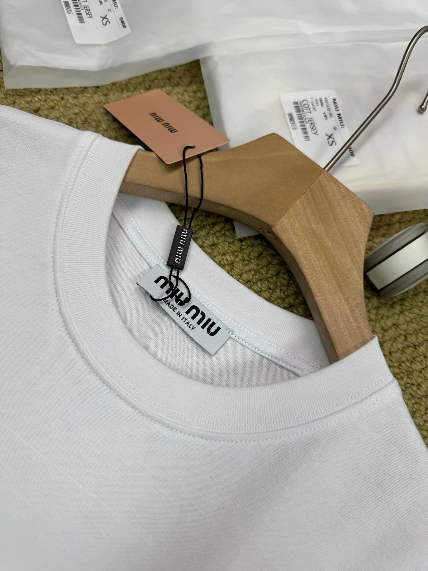 2 color fashion t shirt 1994 2 color fashion t shirt 1994