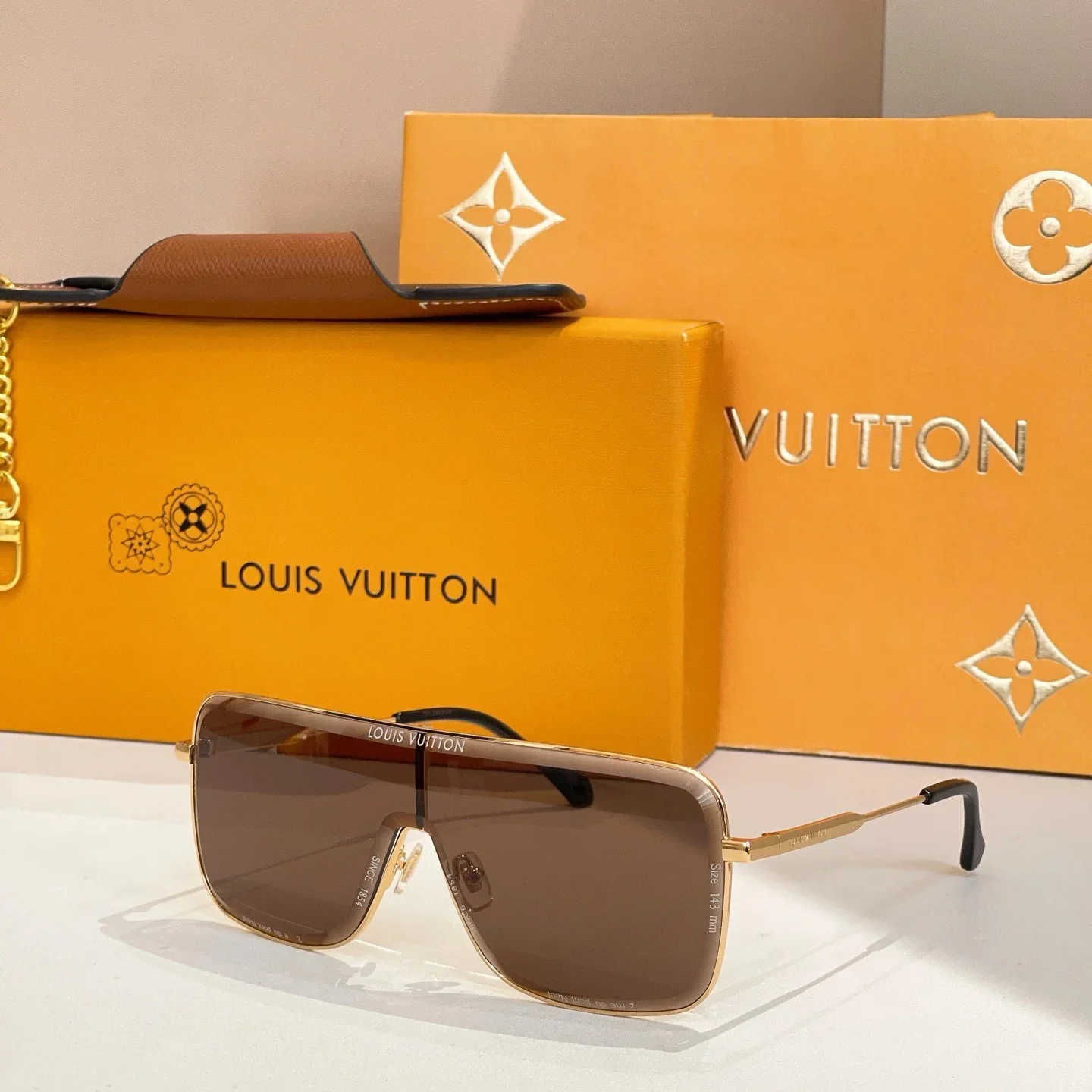 fashion hot 8 color sunglasses 120801 fashion hot 8 color sunglasses 120801